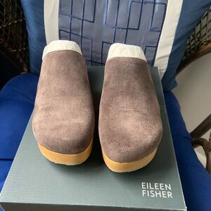 Eileen Fisher womens Brown Suede clogs